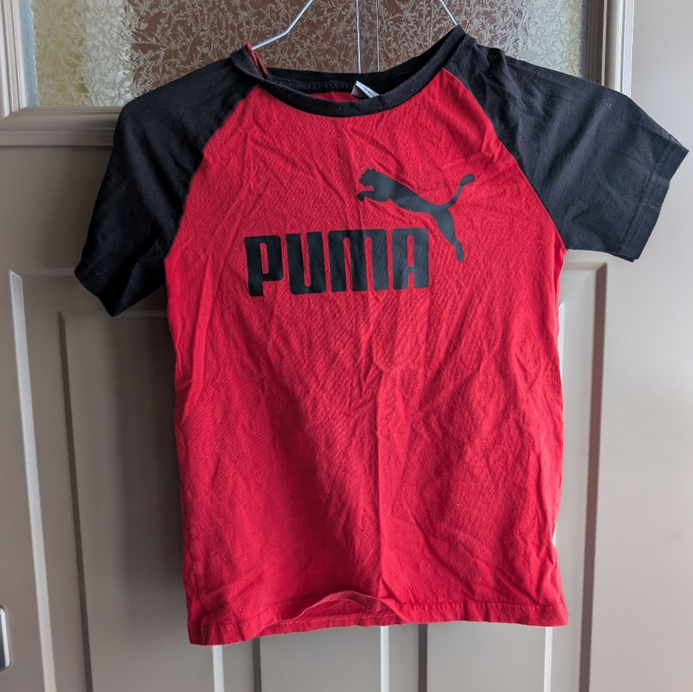 Boys Sz Lg Puma Tshirt
